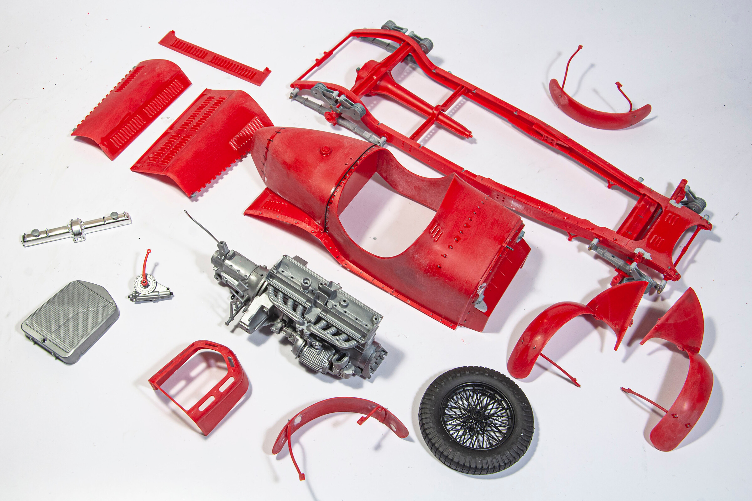 Alfa Romeo 8C 2300 Roadster | Italeri 1:12