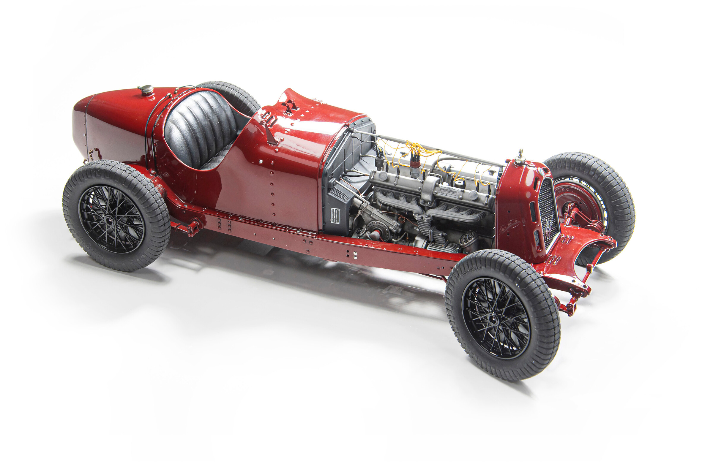 Alfa Romeo 8C 2300 Roadster | Italeri 1:12
