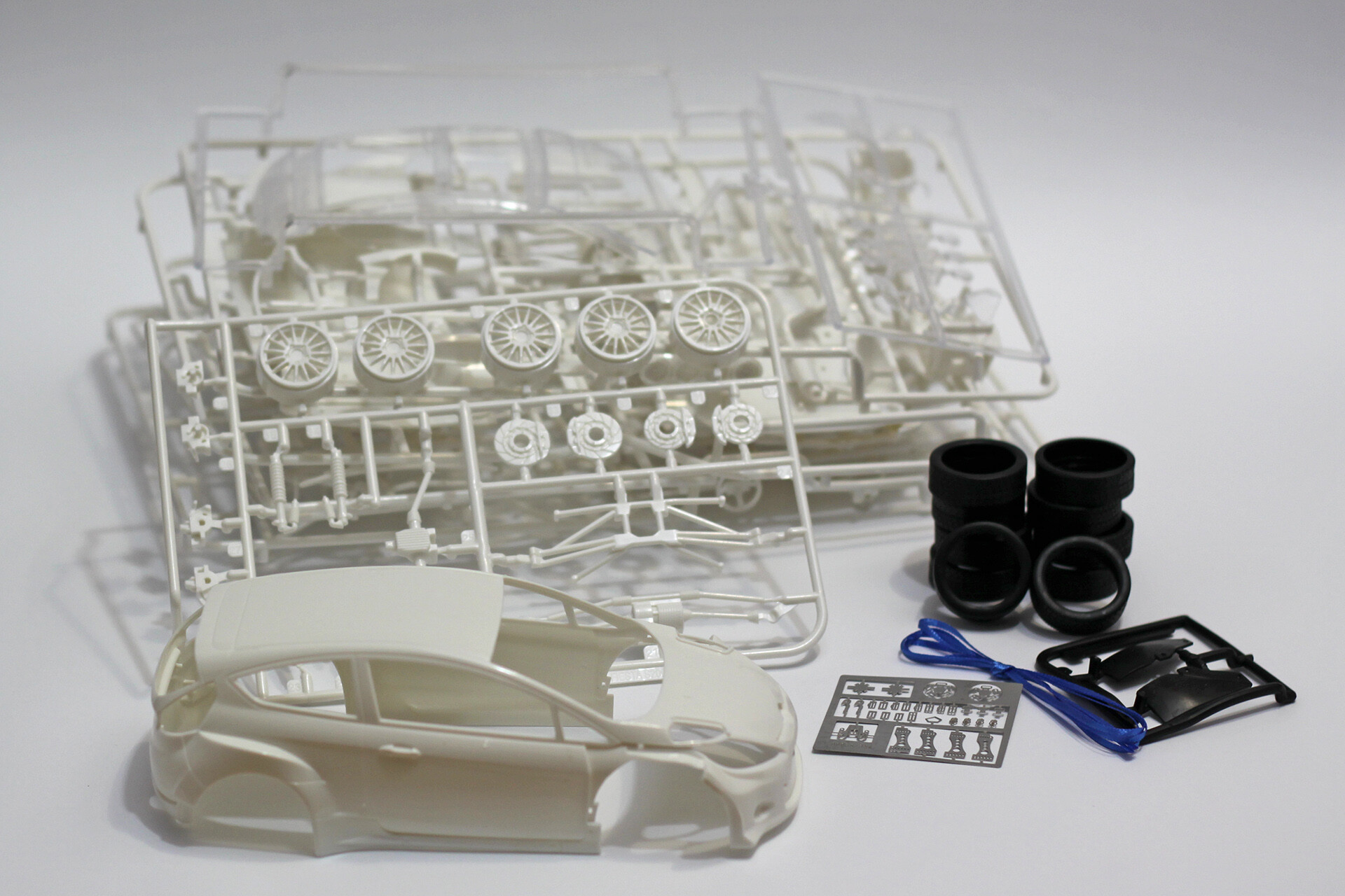 Ford Fiesta S2000 | Belkits 1:24