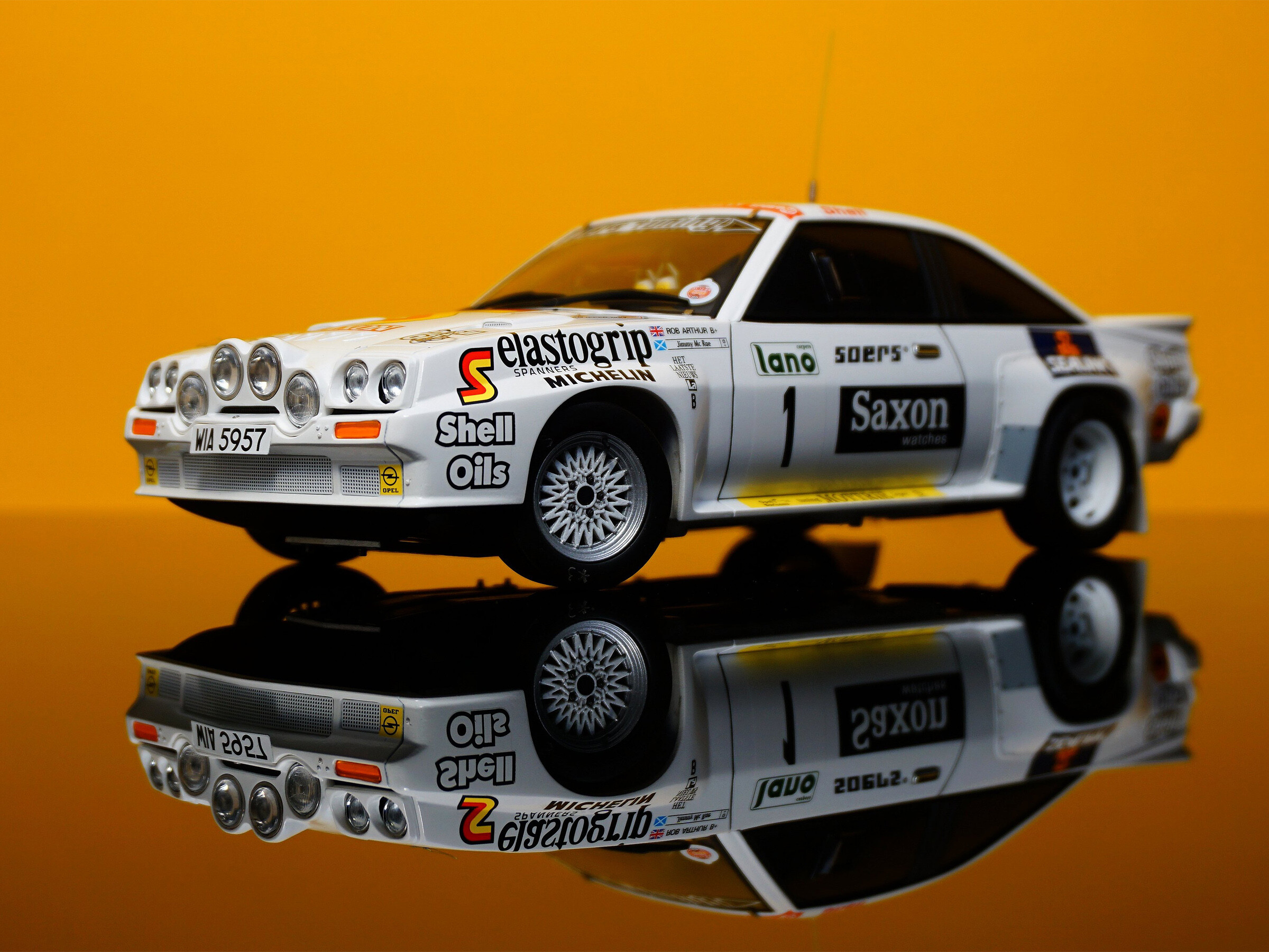 Opel-Manta-400---01-l8ber8g9.jpg